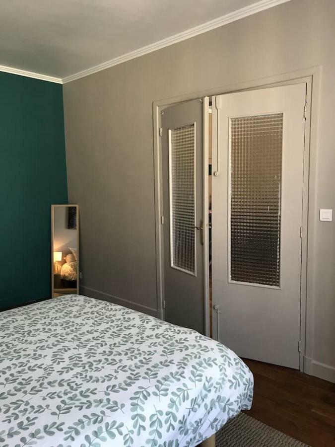 appartement de charme en plein coeur du centre ville de Compiègne Esterno foto
