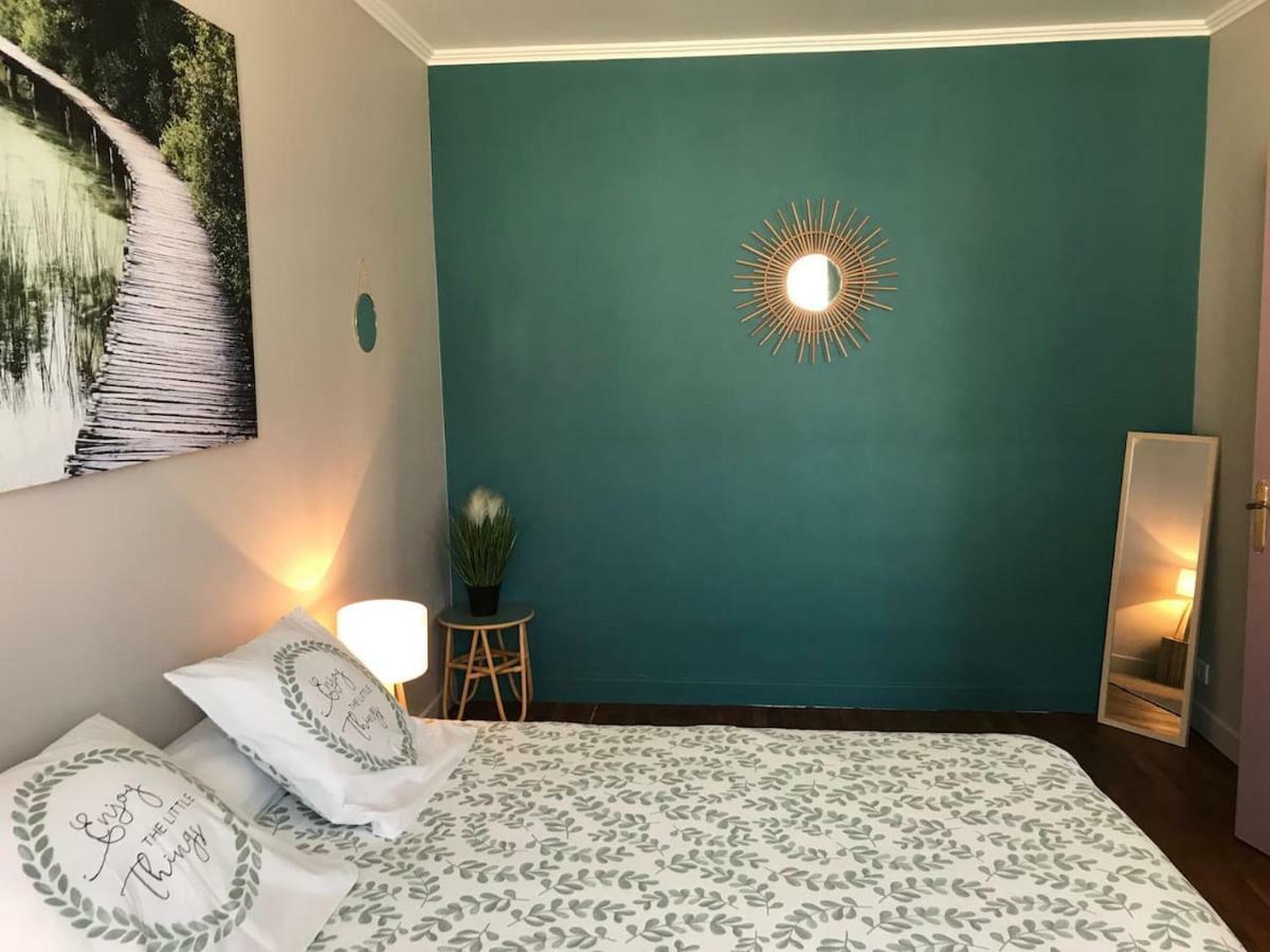 appartement de charme en plein coeur du centre ville de Compiègne Esterno foto