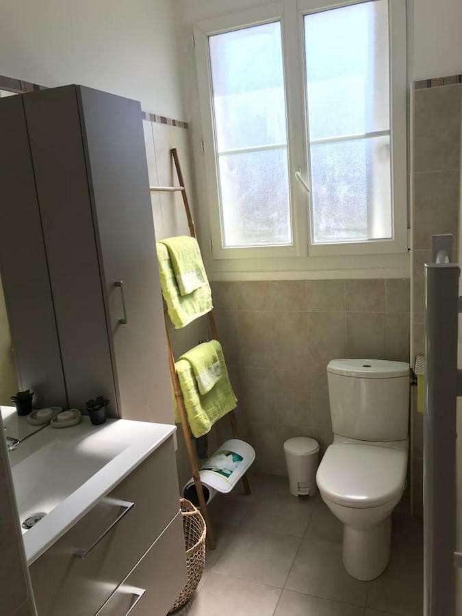 appartement de charme en plein coeur du centre ville de Compiègne Esterno foto