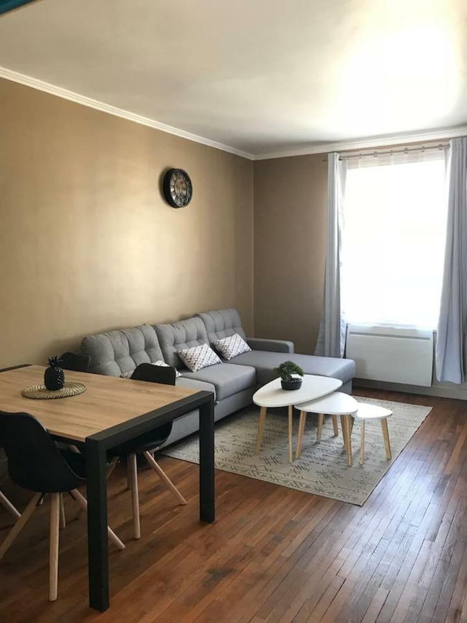 appartement de charme en plein coeur du centre ville de Compiègne Esterno foto